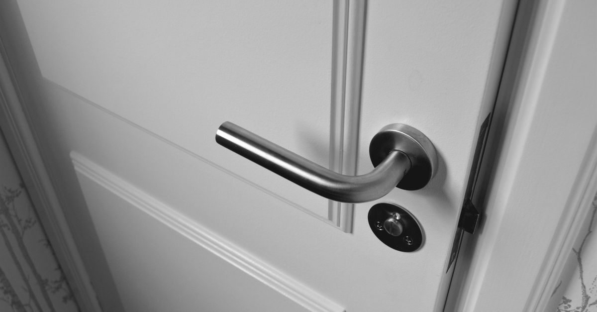 Are Smart Locks Worth It for Older Princeton Homes? — Princeton NJ Locksmiths