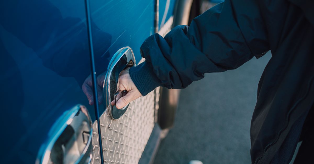 Stranded Roadside? Here's How Our Car Lockout Service Works — Princeton NJ Locksmiths